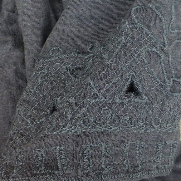 Lucky Brand black top Sz M Embroidered - Picture 3 of 6